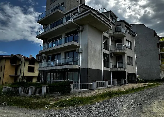 двустаен Ahtopol